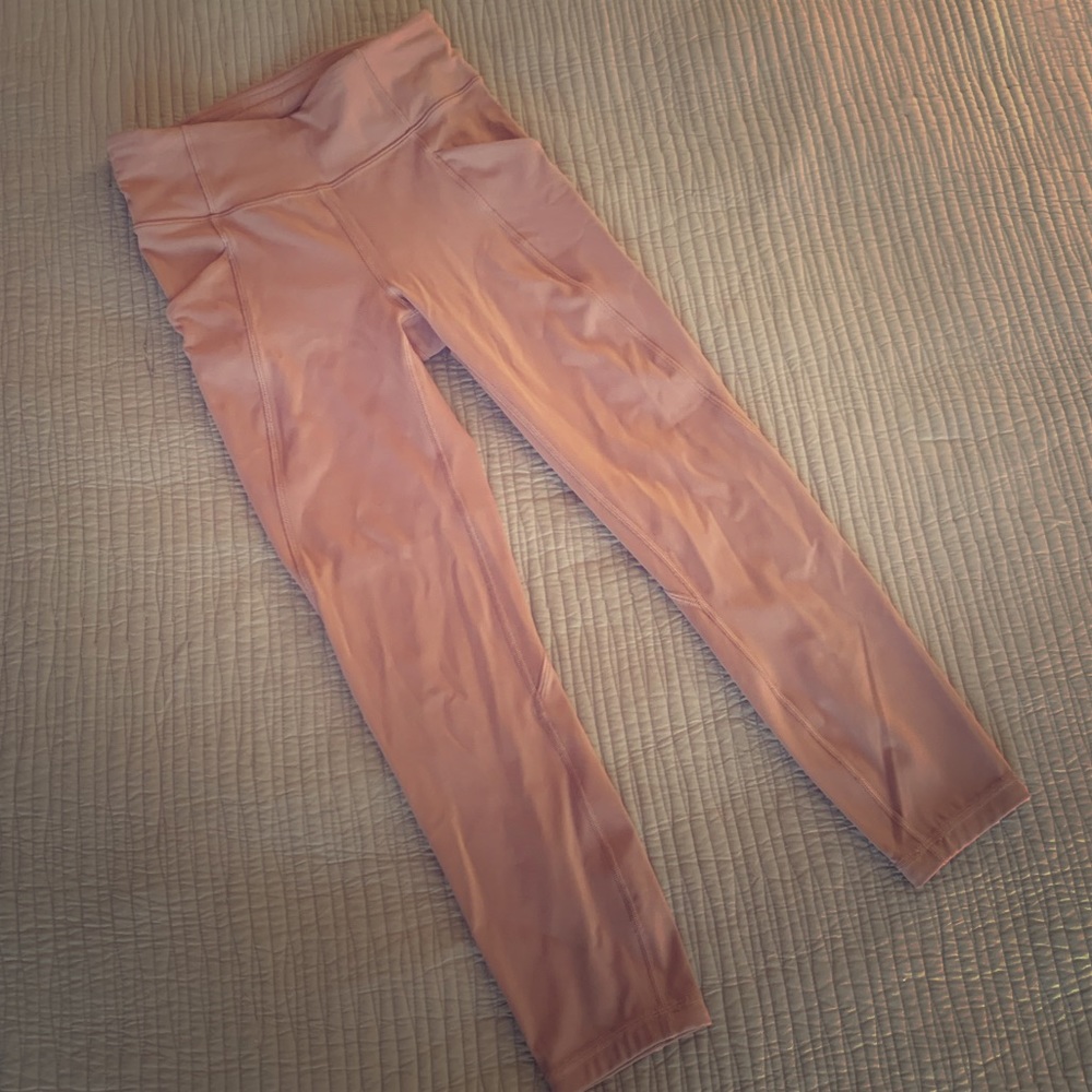 Lululemon leggings! size 4, worn once, pink mauve